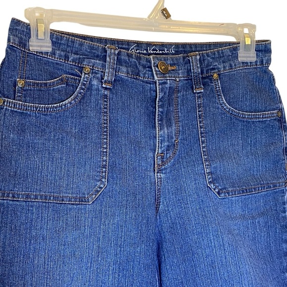 Gloria Vanderbilt Women size 6  Classic Blue Denim Mia Bermuda Shorts slimming - Picture 2 of 6